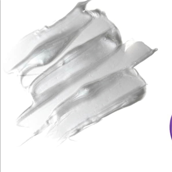 GLAMGLOW GRAVITYMUD FIRMING TREATMENT - MASK - Picture 5 of 5